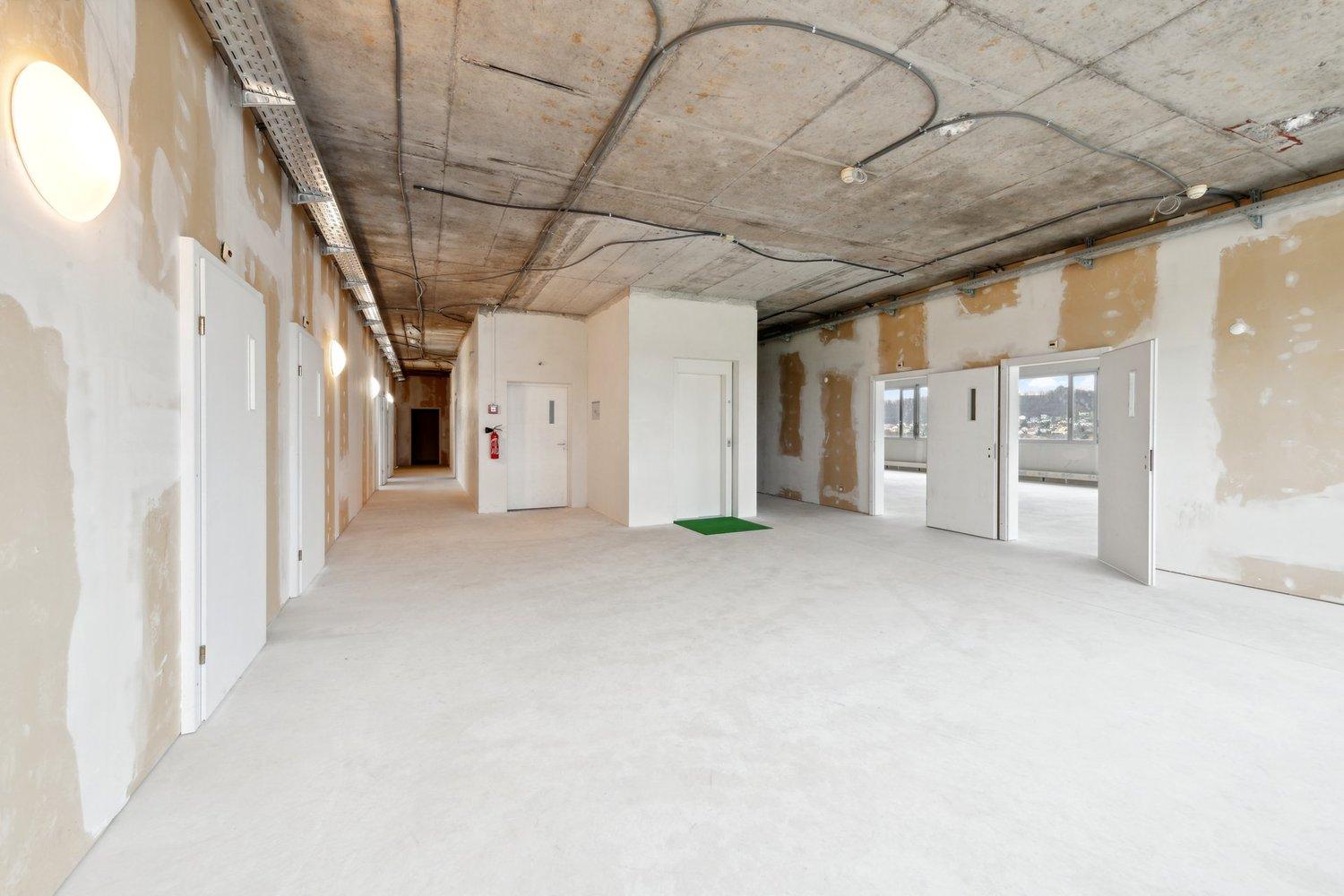 494m² office, photo 4 of 8