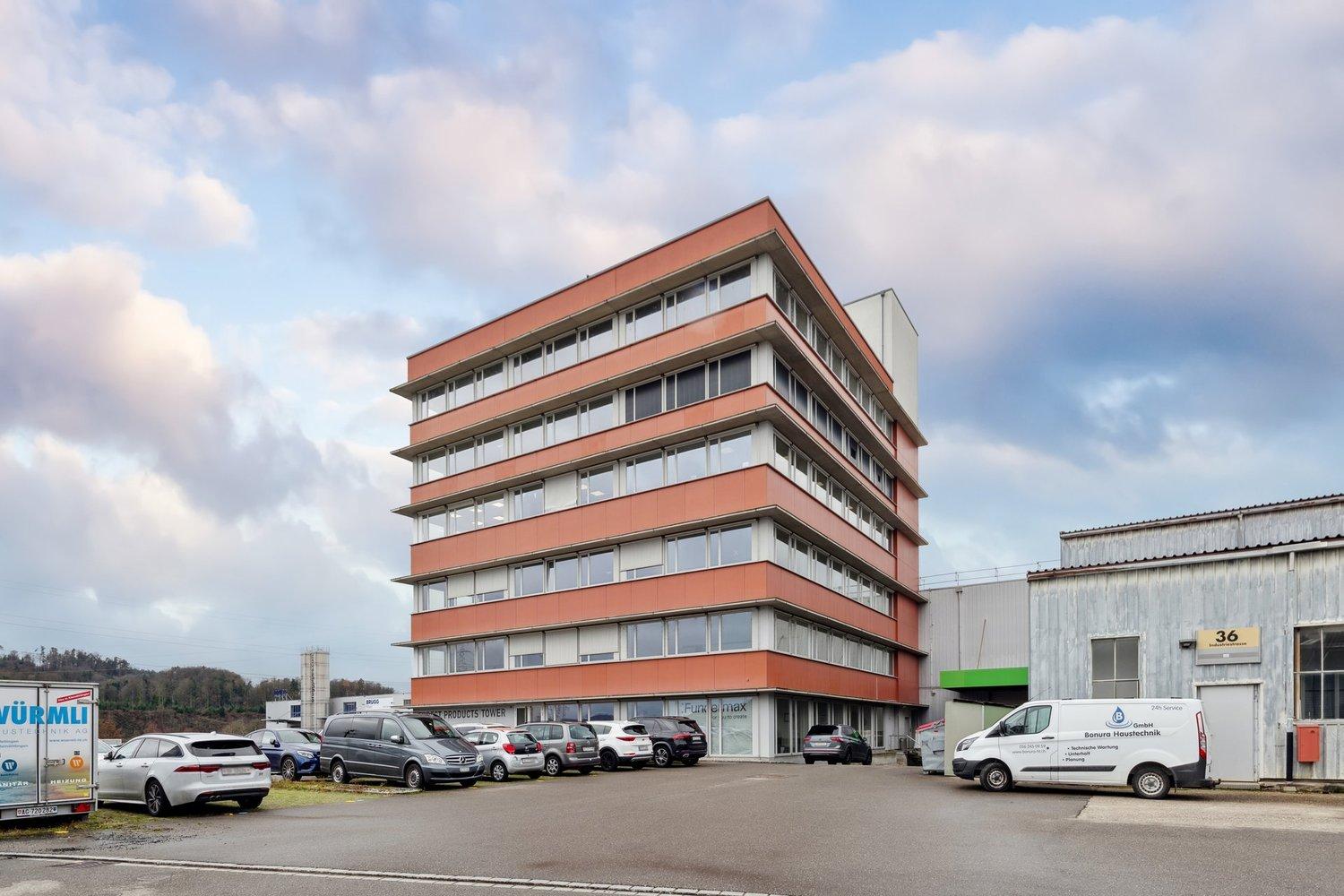 494m² office, photo 7 of 8