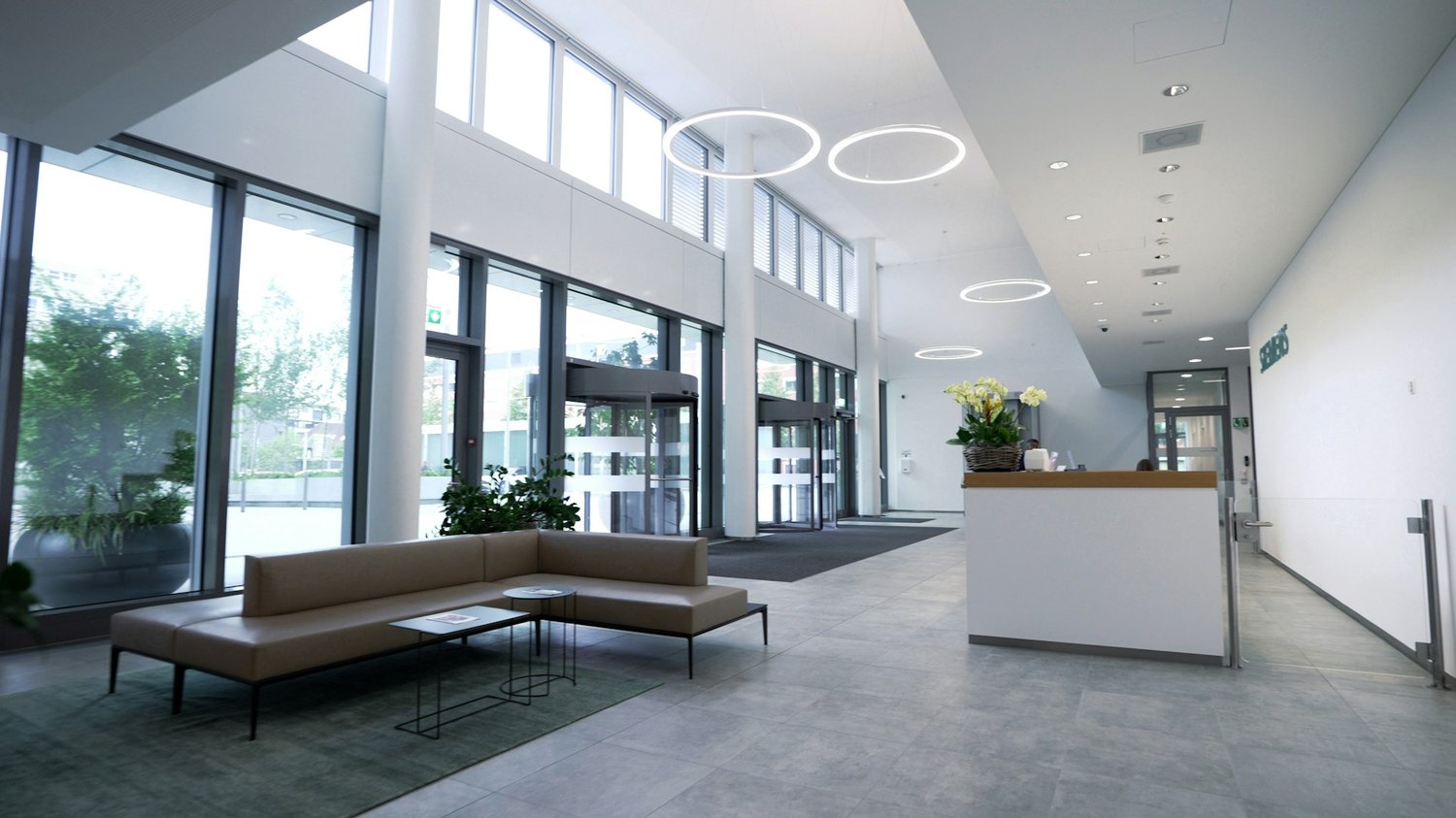 2980m² office