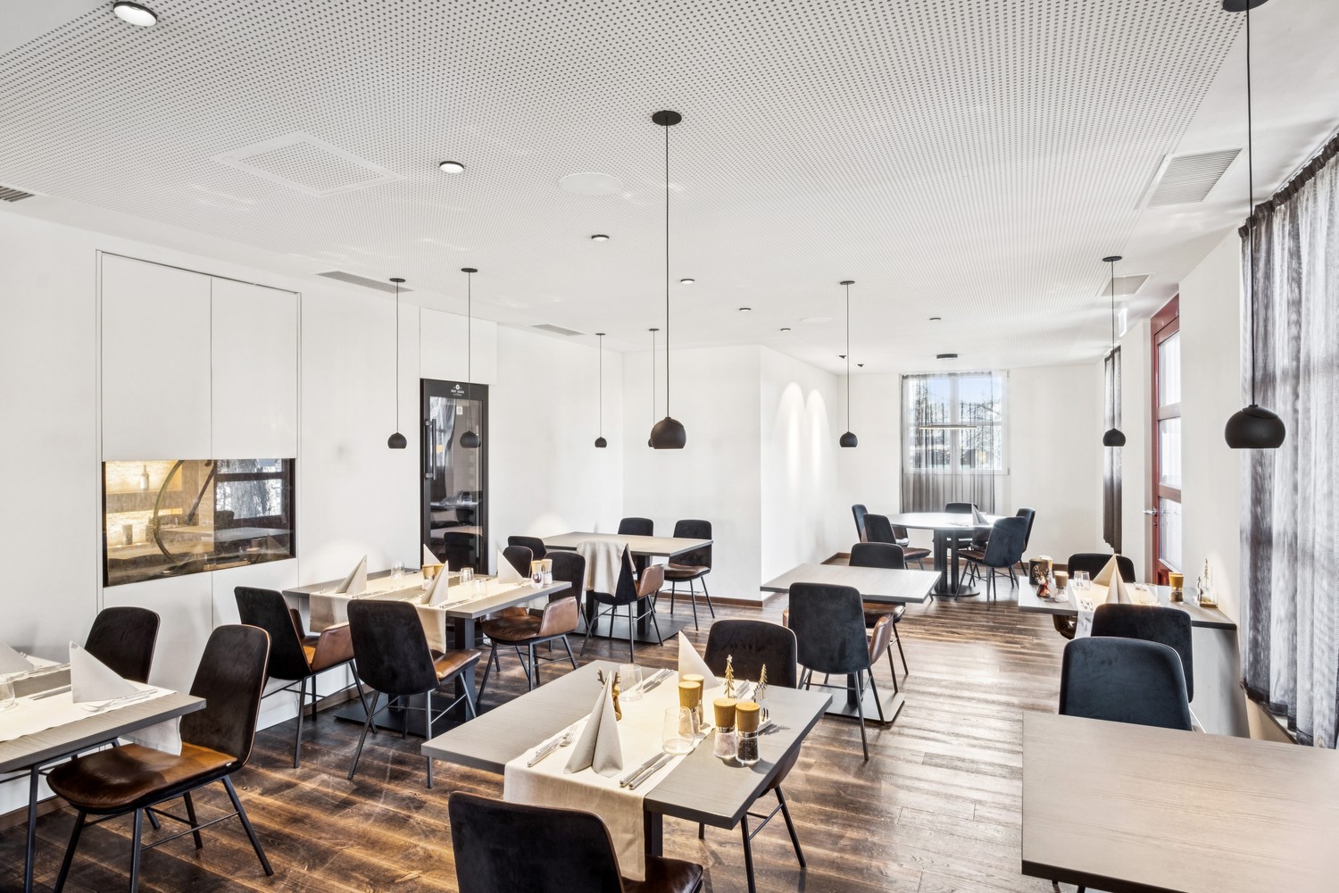 385m² restaurant, photo 9 of 10