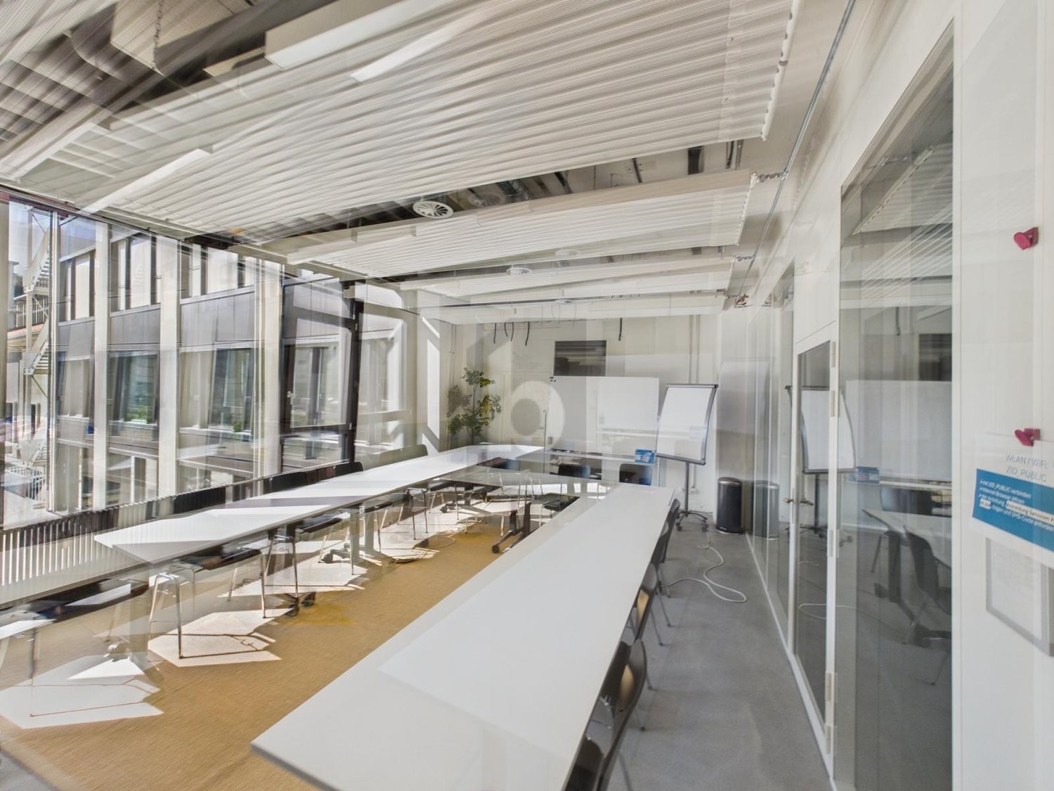 44m² office, photo 2 of 4