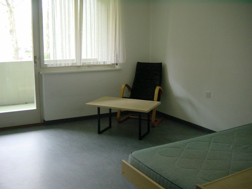 1 room furnished flat, photo 5 of 5