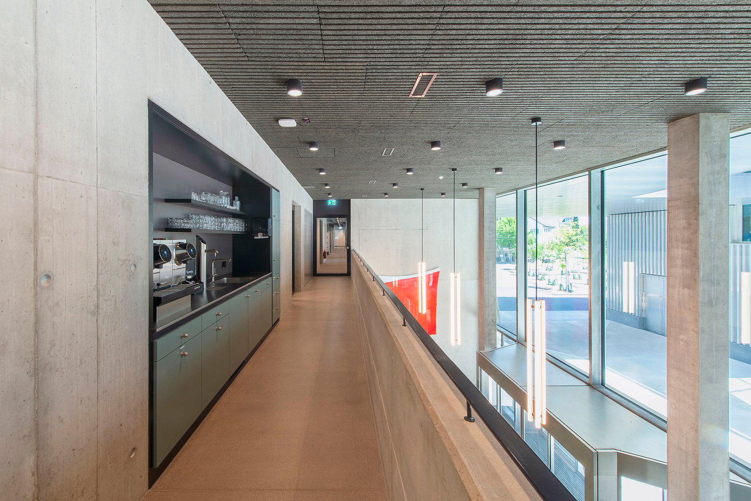 2000m² office, photo 7 of 10