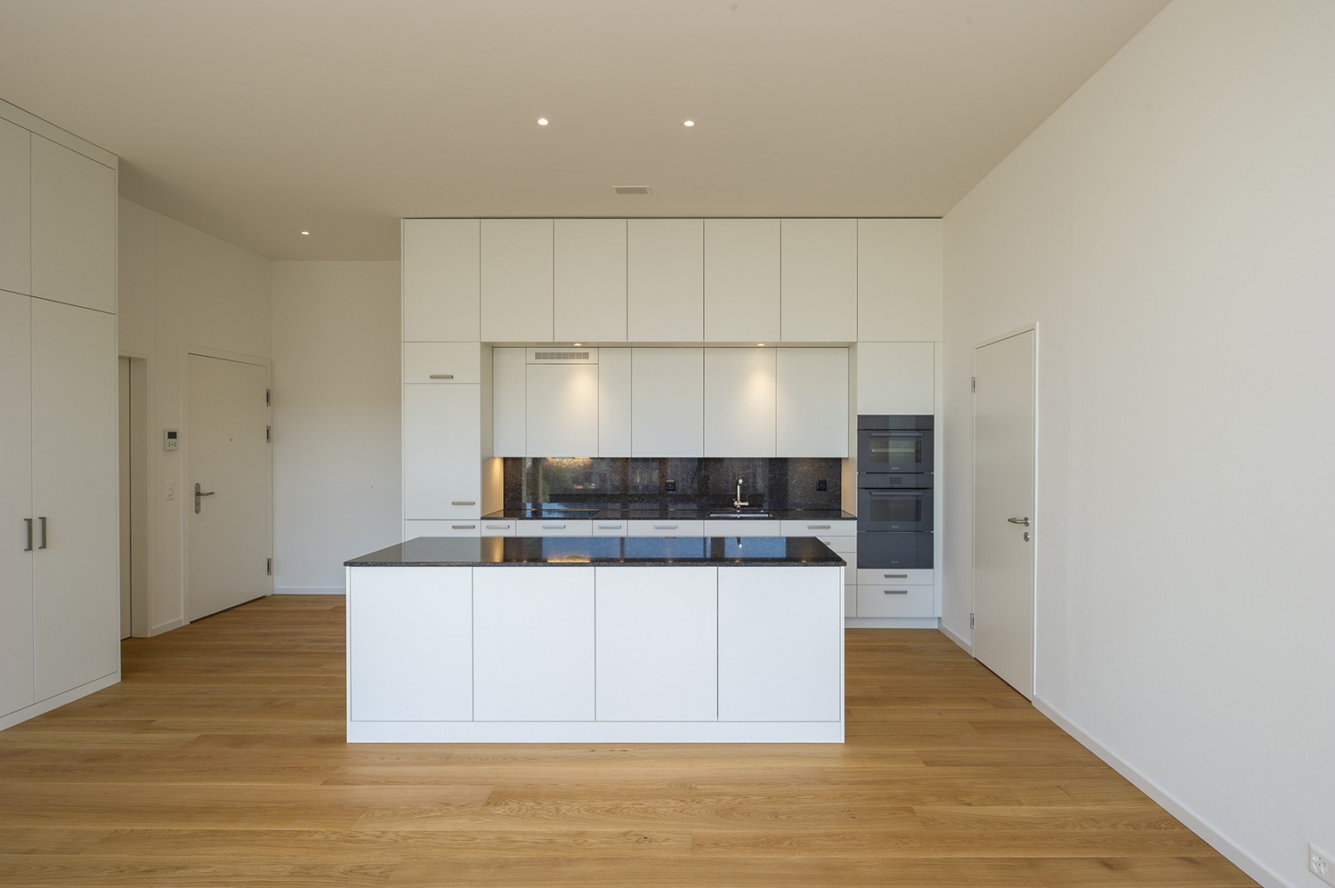 2 ½ rooms apartment, photo 1 of 8
