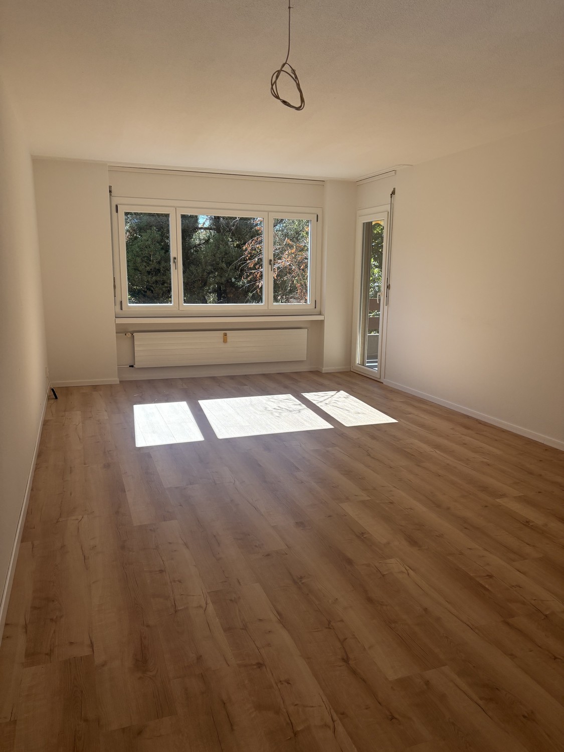4 rooms apartment, photo 2 of 6