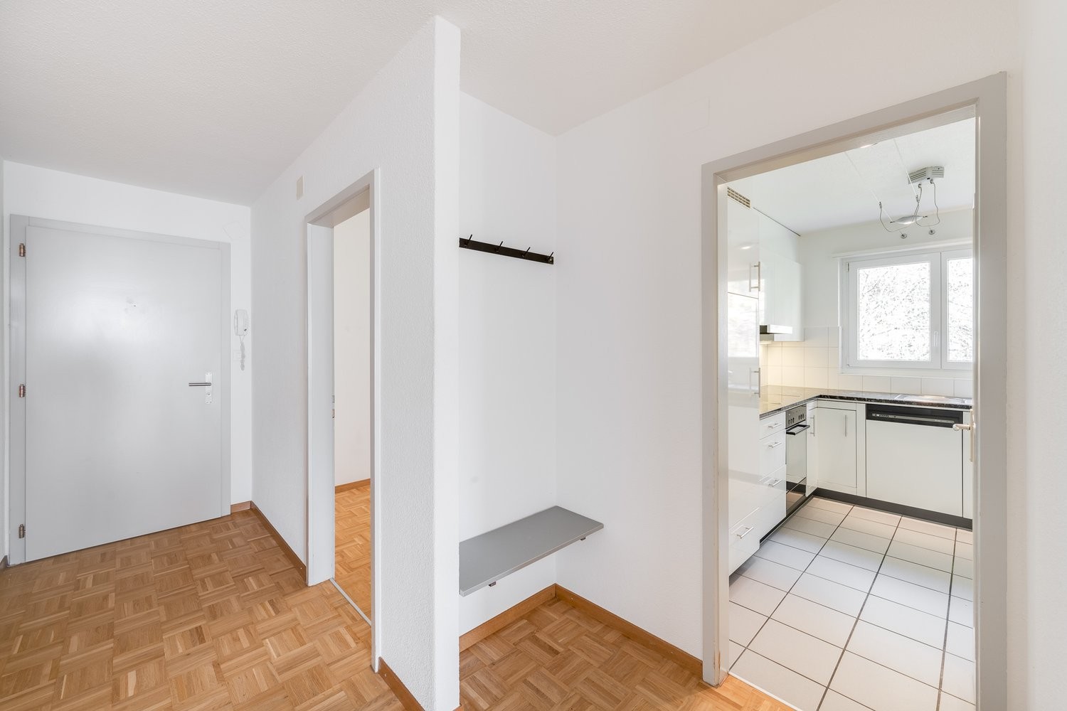 3 rooms apartment, photo 10 of 10