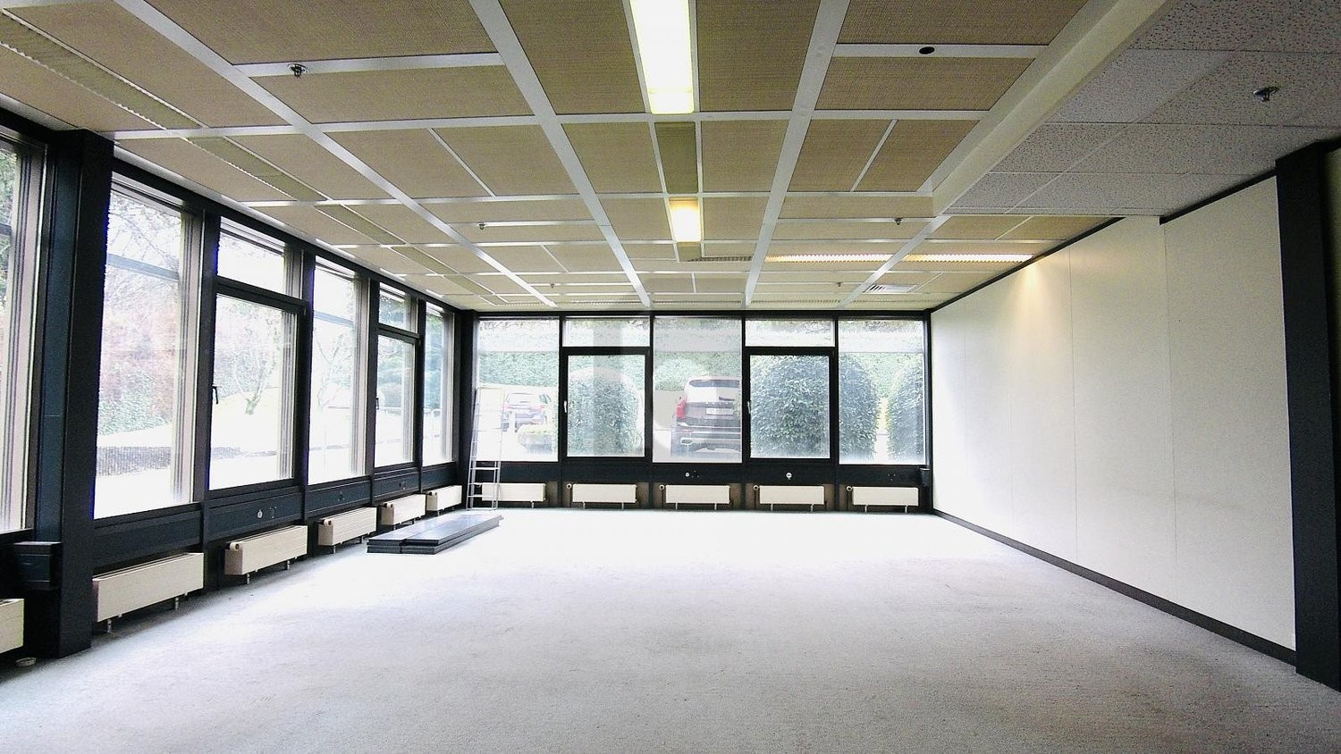 Office, photo 2 of 3