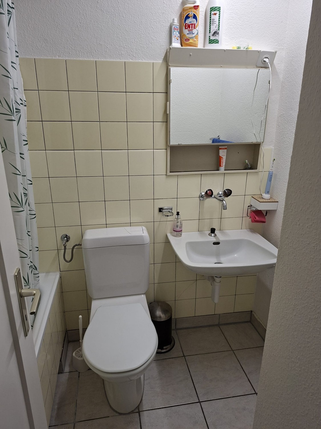 Room in a shared flat, photo 8 of 9