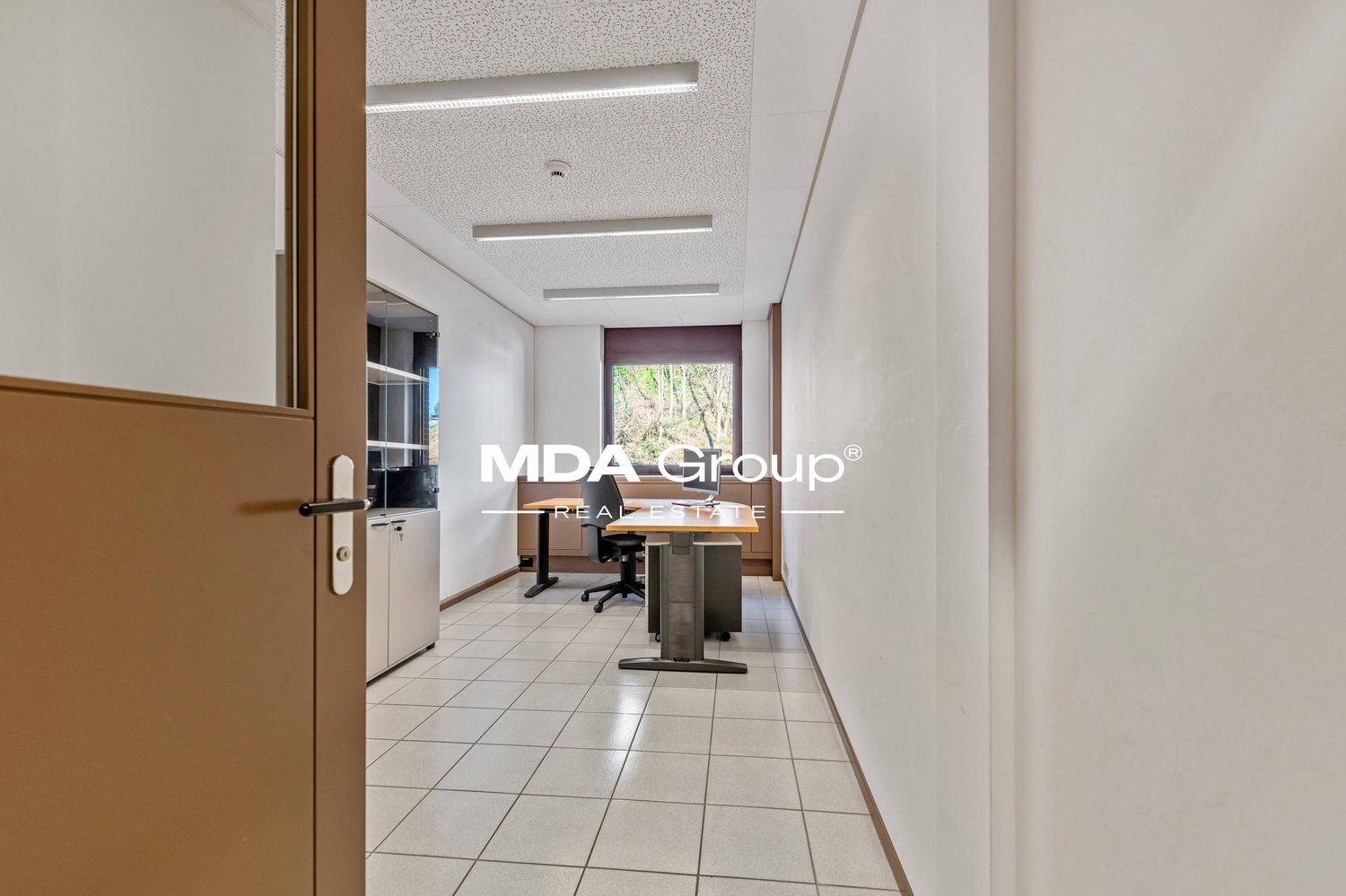 332m² office, photo 10 of 10
