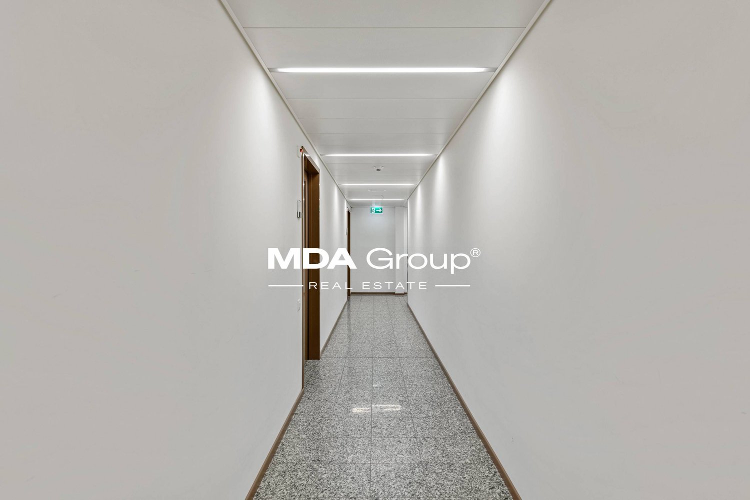 332m² office, photo 5 of 10