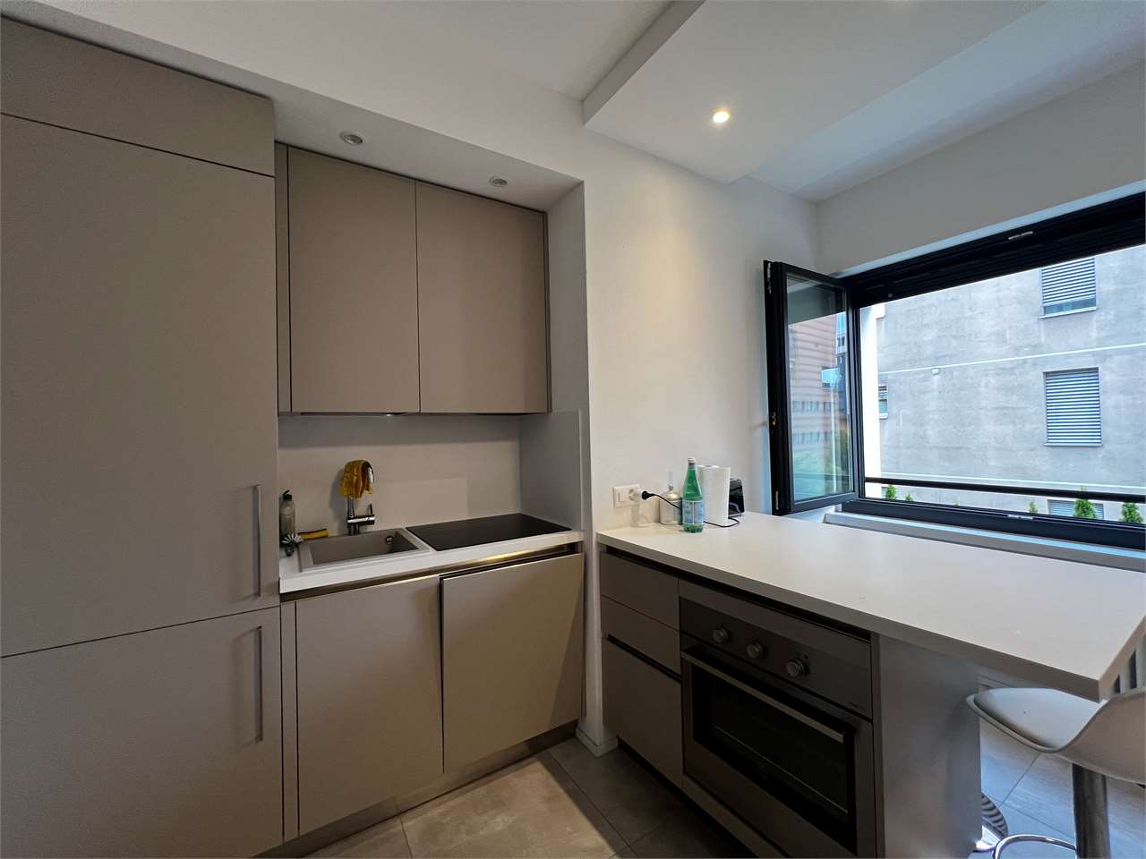 2 ½ pièces appartement meublé