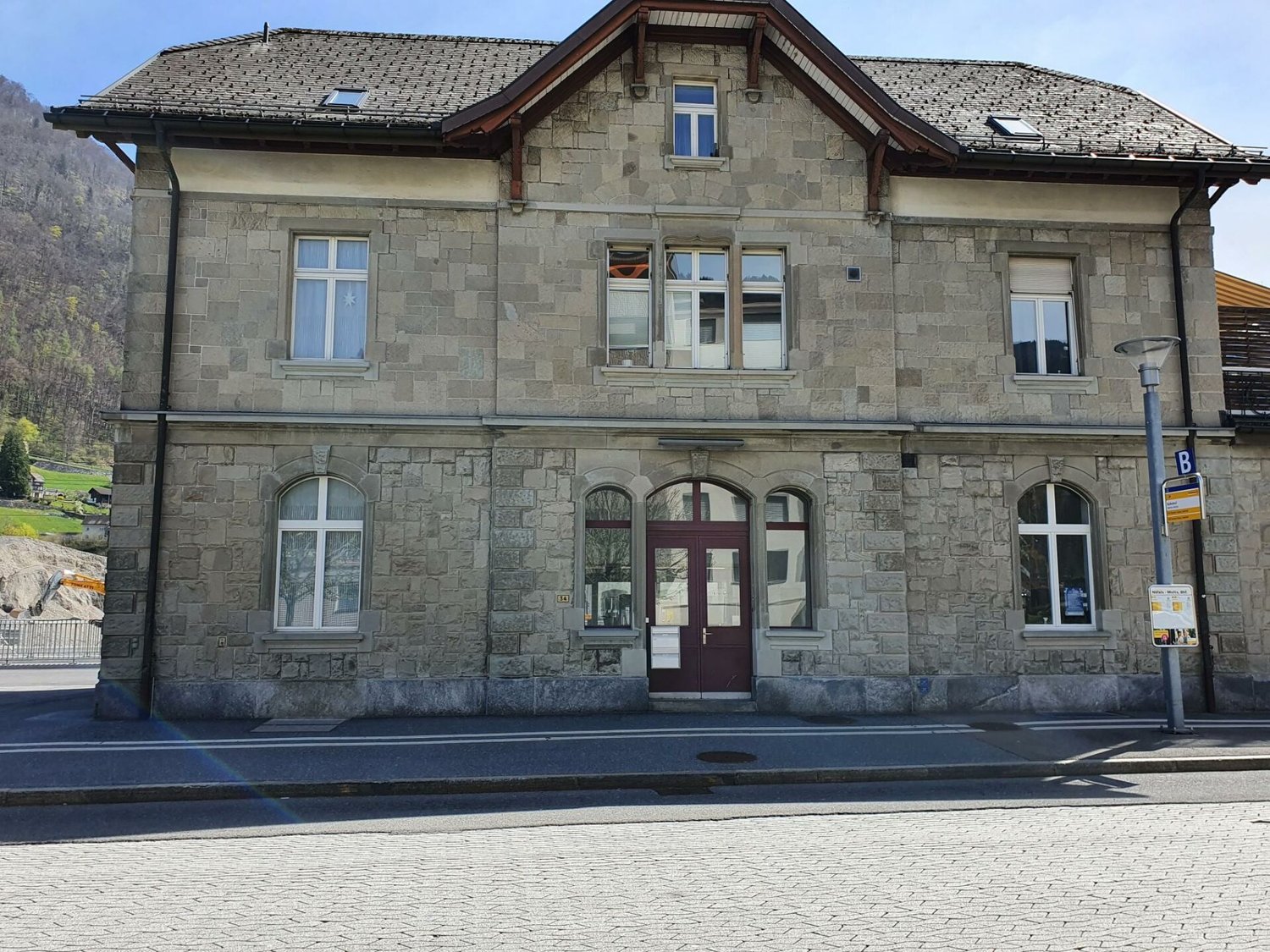 158m² office