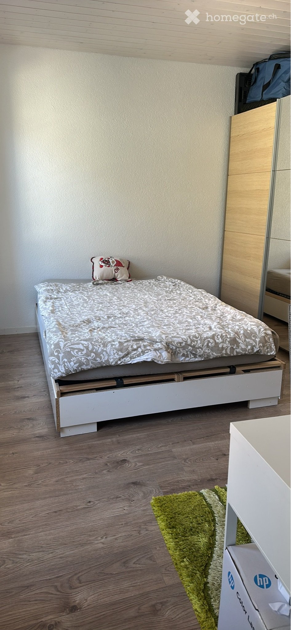 1 room single room