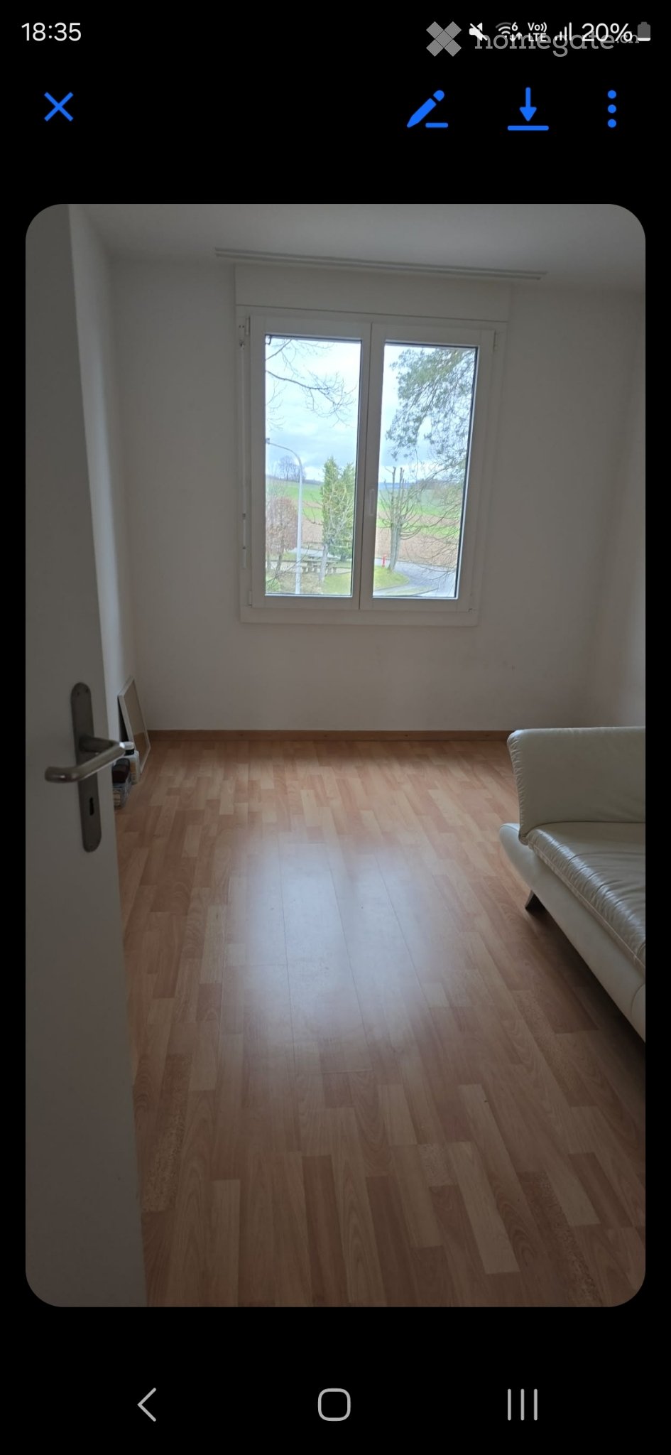 1 room single room, photo 1 of 2