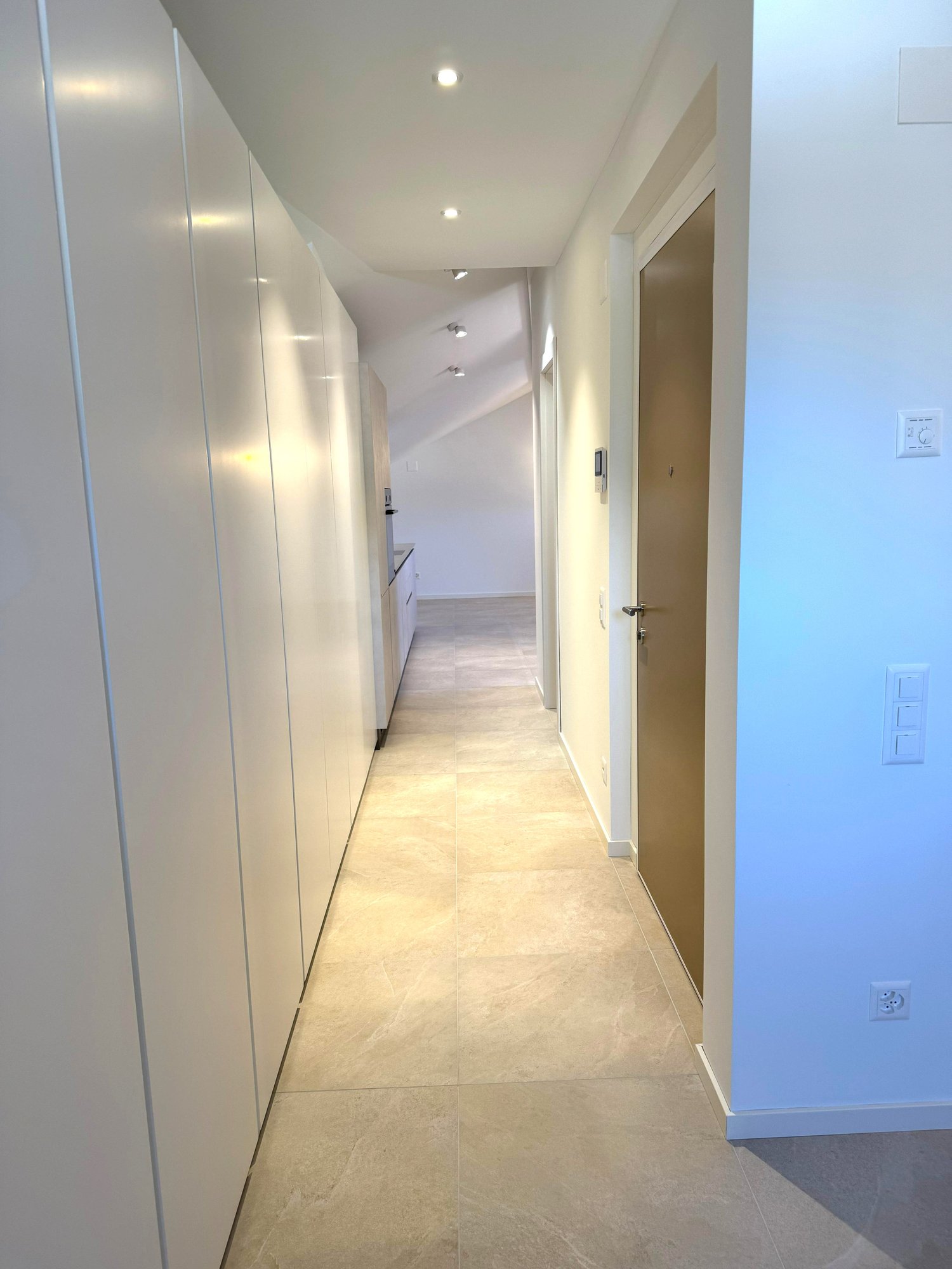 2 ½ rooms apartment, photo 3 of 10