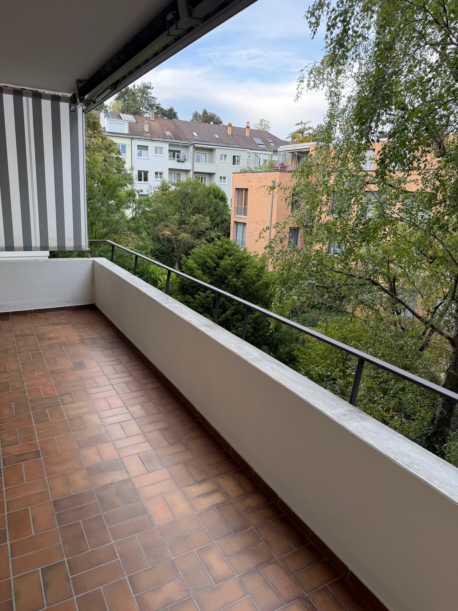 4 rooms apartment, photo 2 of 6