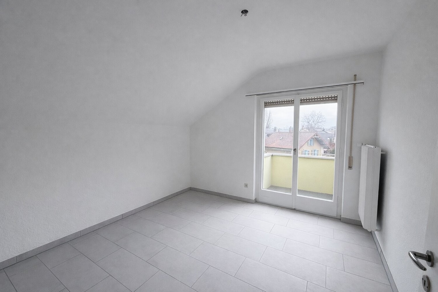 2 rooms apartment (2)
