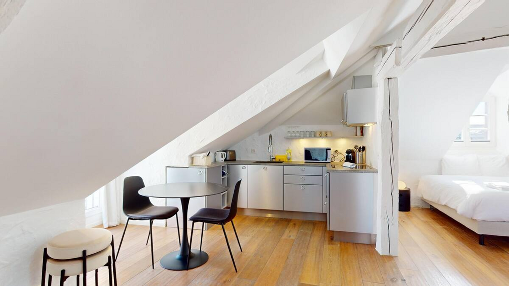 1 room apartment