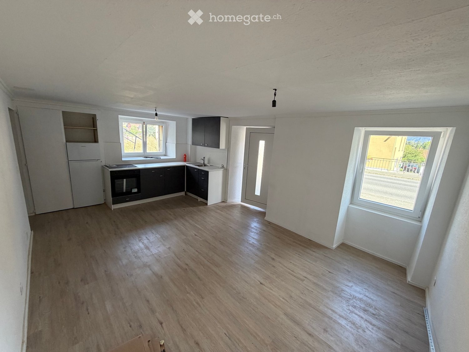 2 rooms apartment, photo 2 of 5