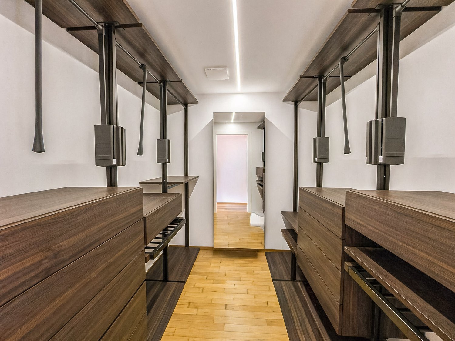 4 rooms apartment, photo 6 of 10