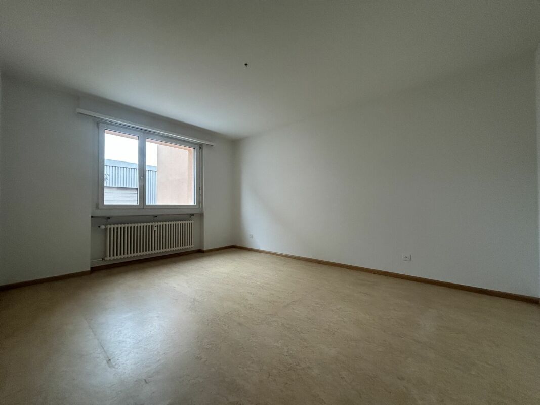 3 rooms apartment, photo 3 of 10