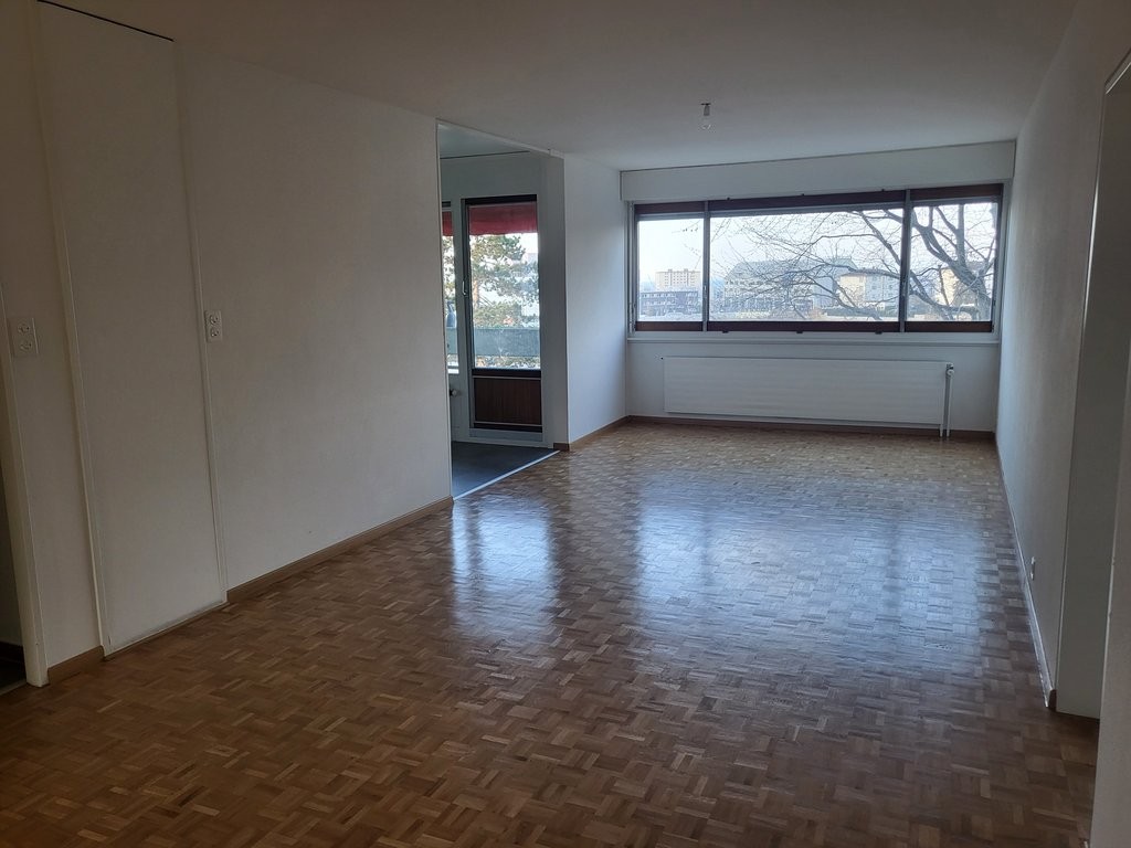 4 rooms apartment, photo 4 of 6