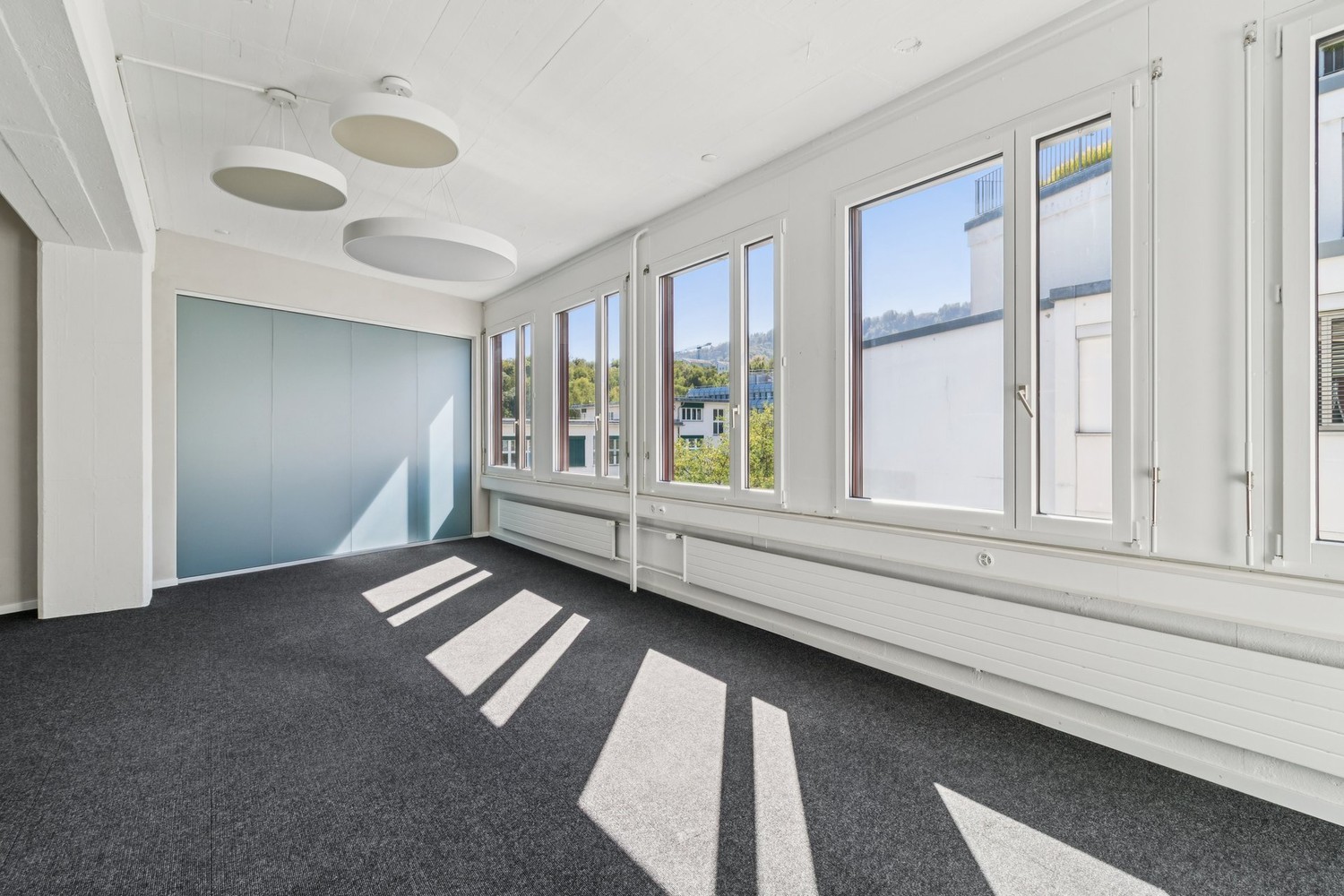 872m² office, photo 8 of 9