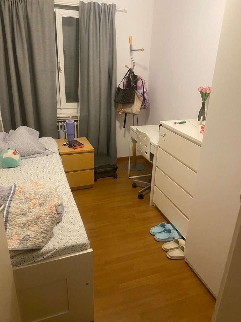 4 rooms apartment, photo 6 of 8