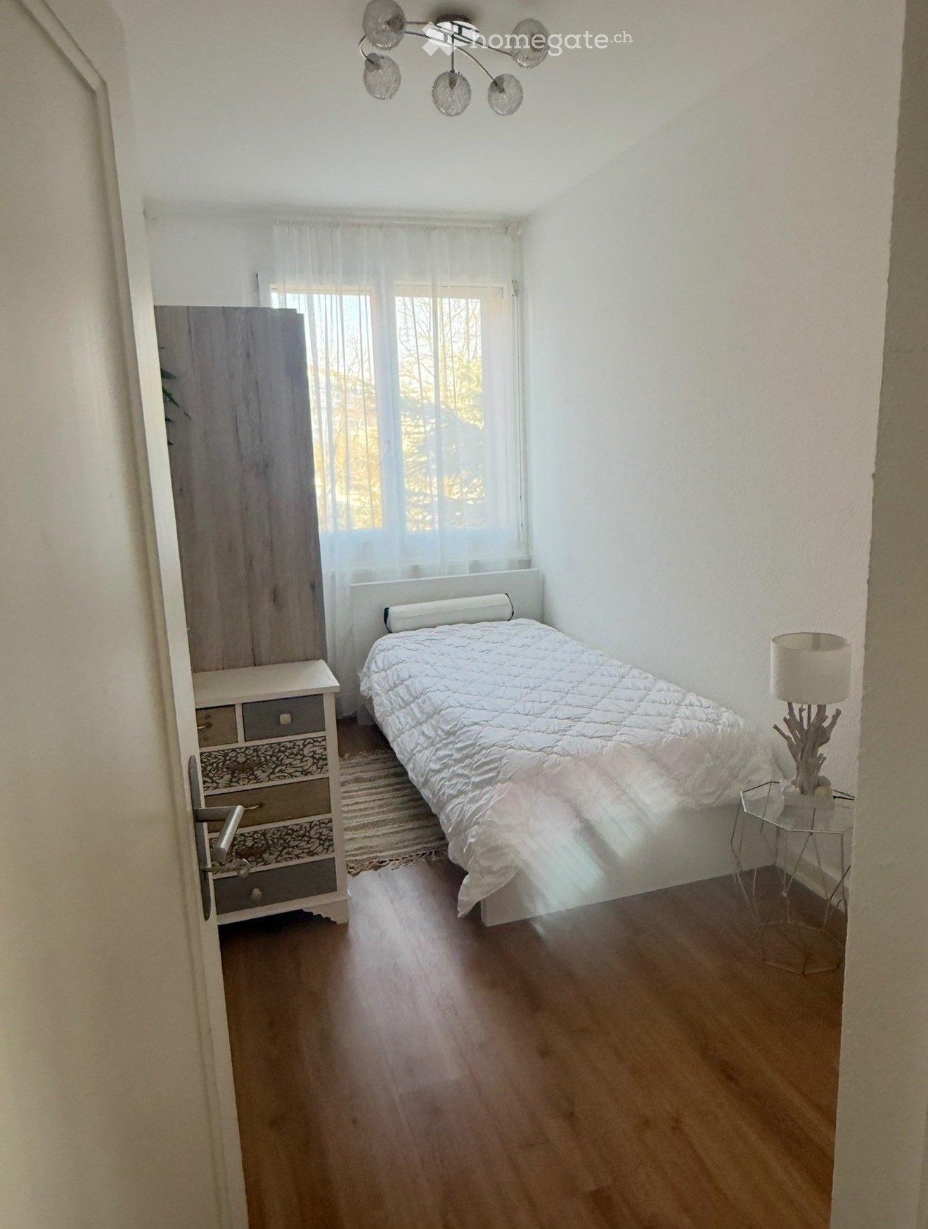 1 room single room, photo 1 of 5