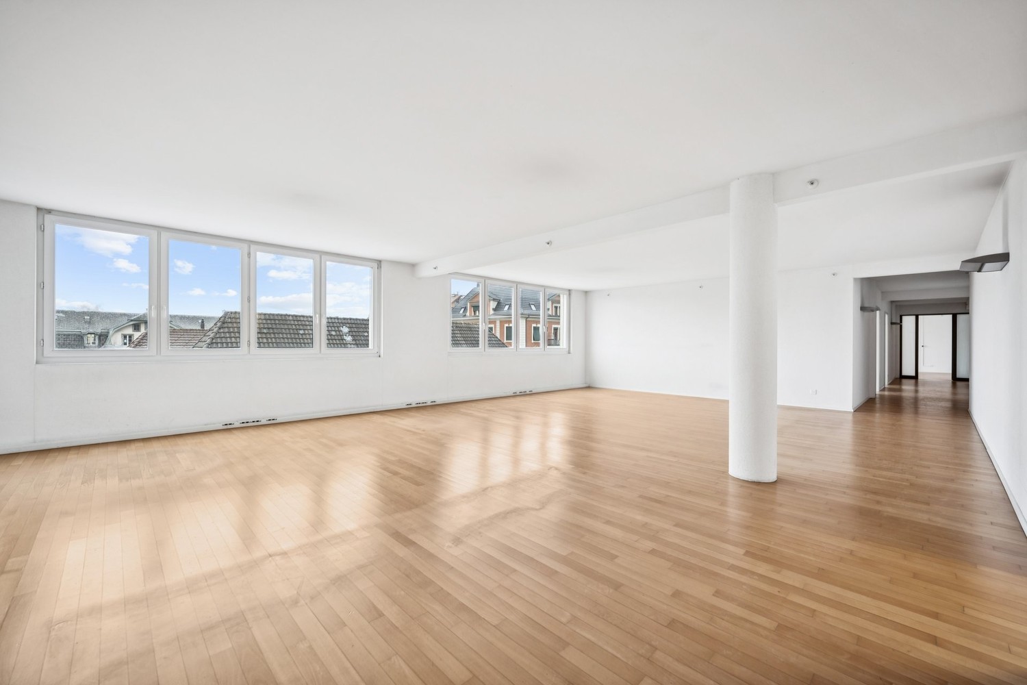 248m² bureau