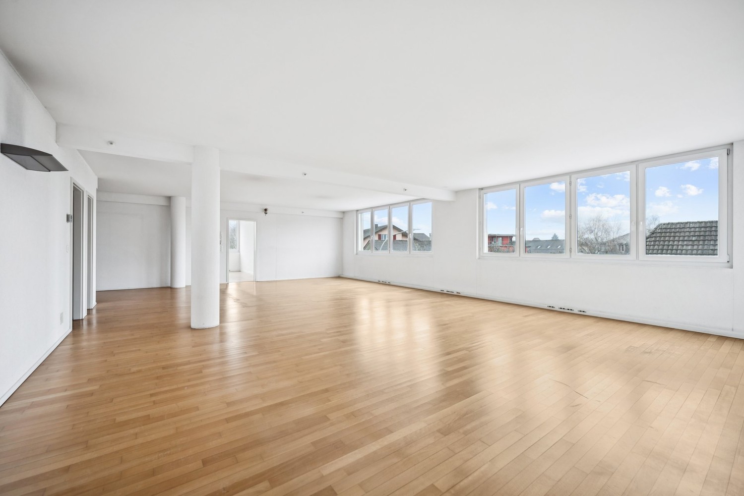 248m² bureau