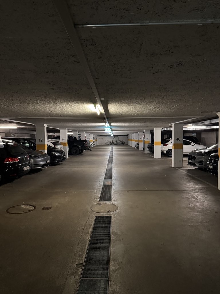 Underground slot, photo 3 of 3