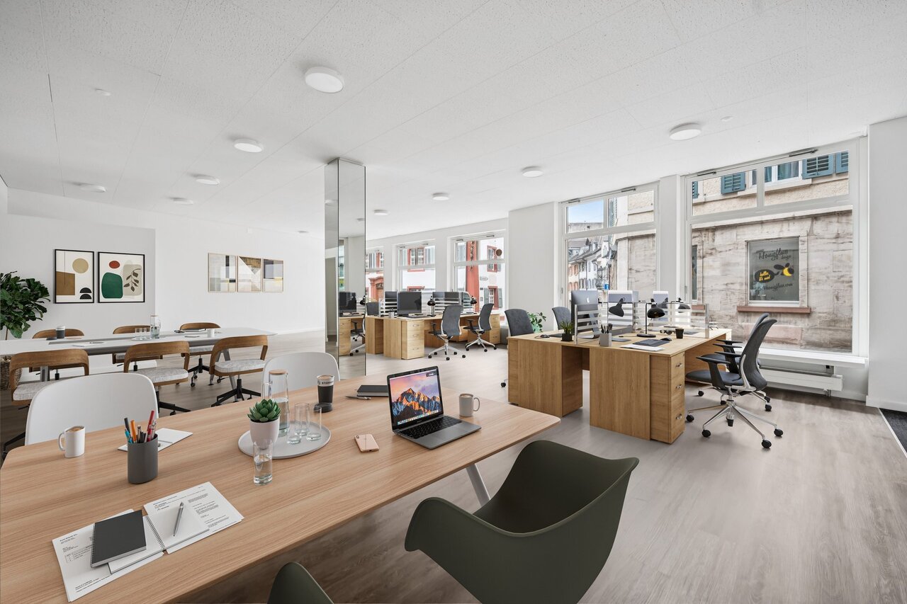 86m² commercial