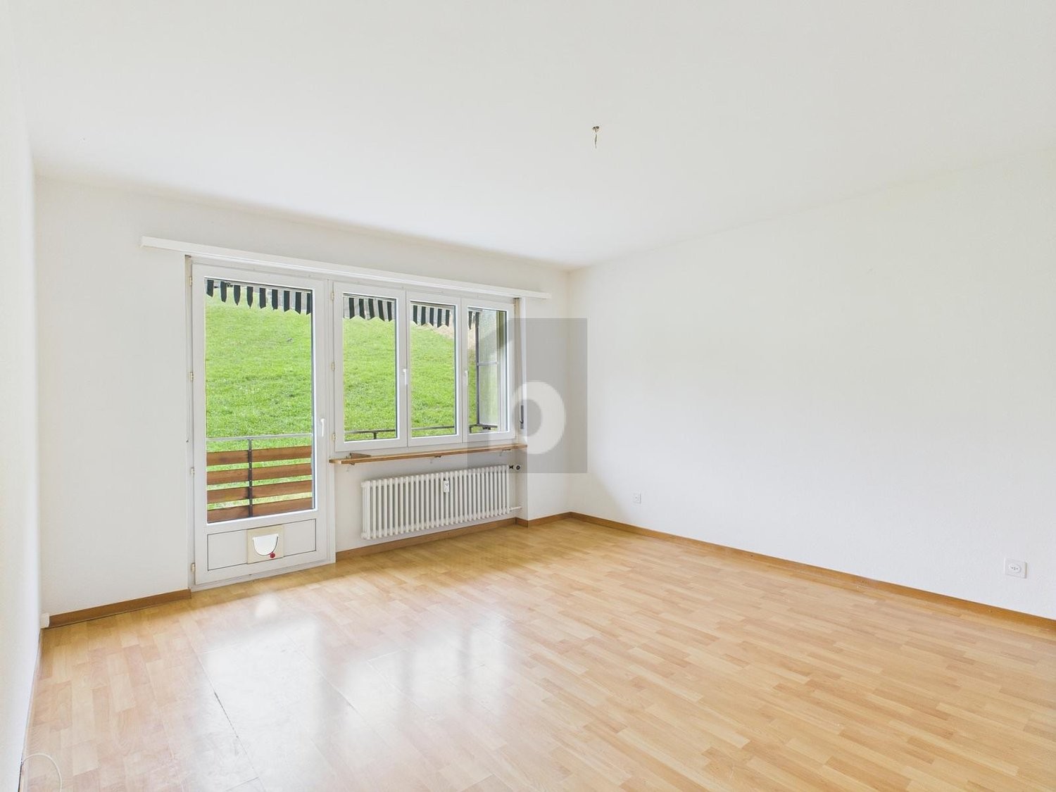 4 rooms apartment, photo 1 of 4