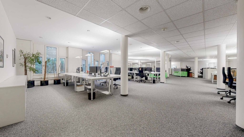 432m² office, photo 4 of 10