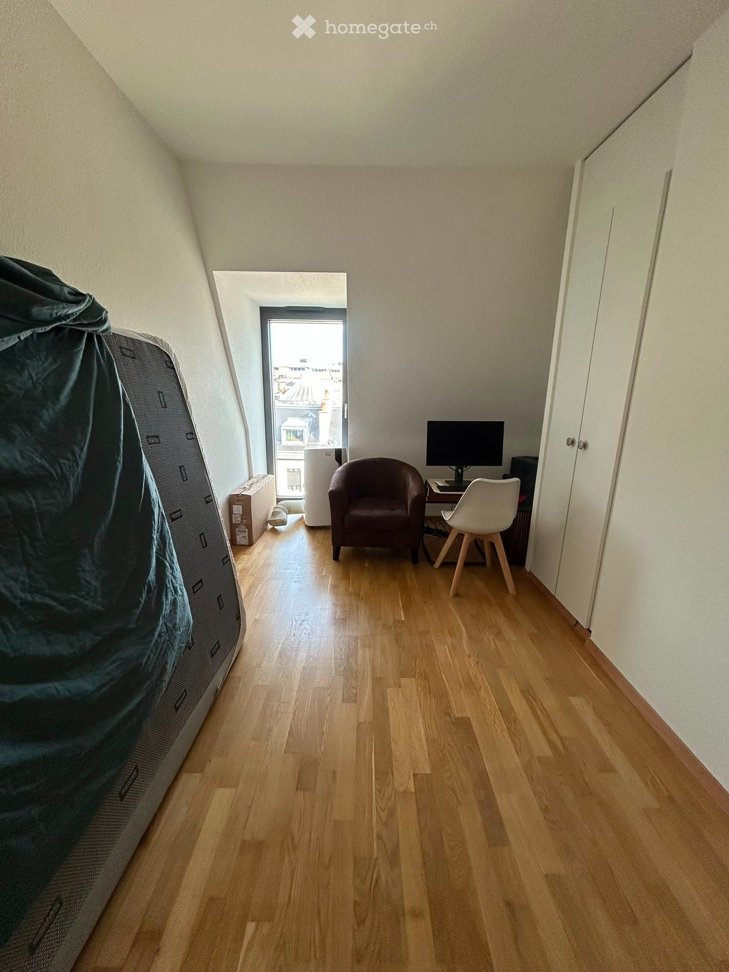 4 rooms apartment, photo 3 of 4