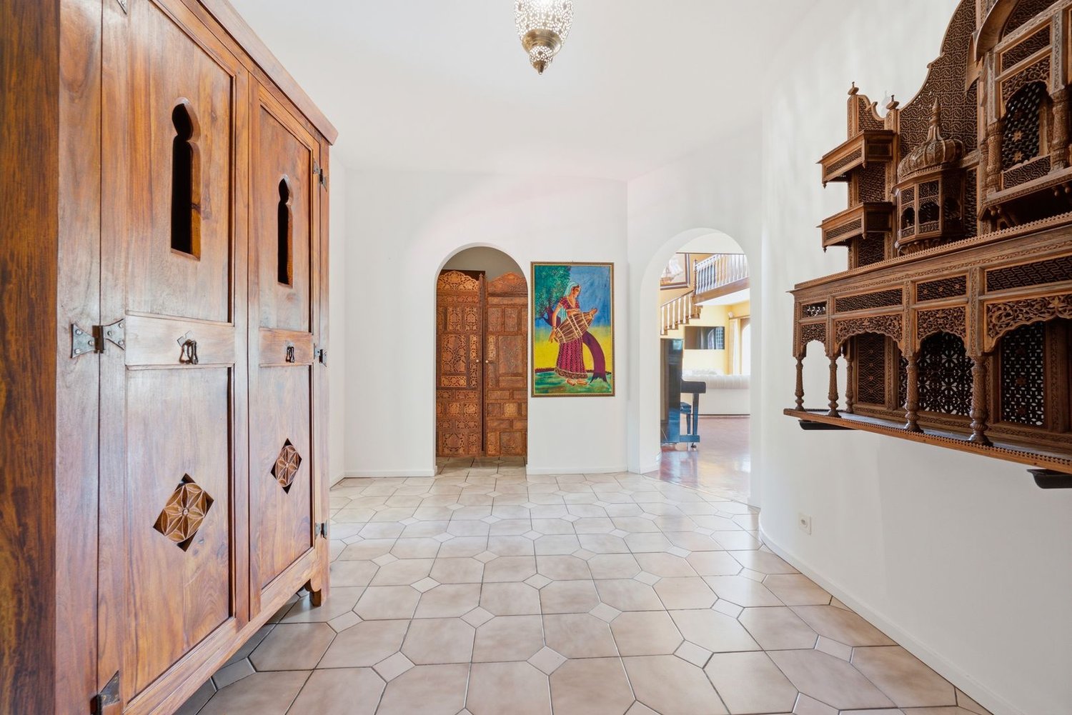 8 rooms villa (9)