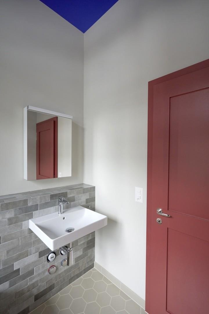 100m² commercial, photo 7 of 10