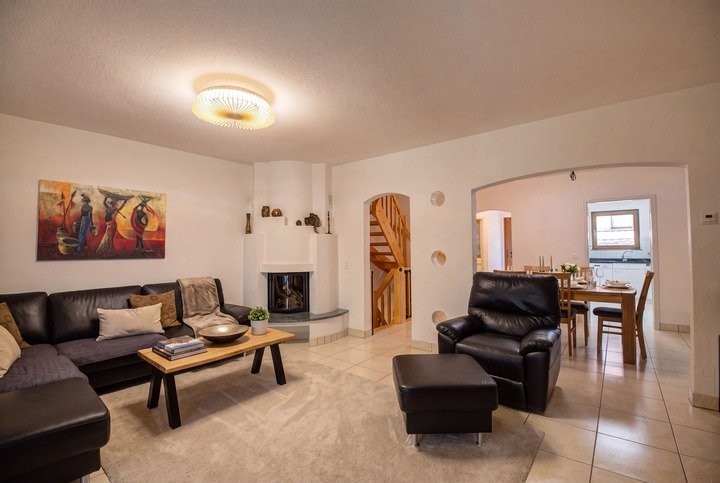 5 ½ rooms row house, photo 1 of 8