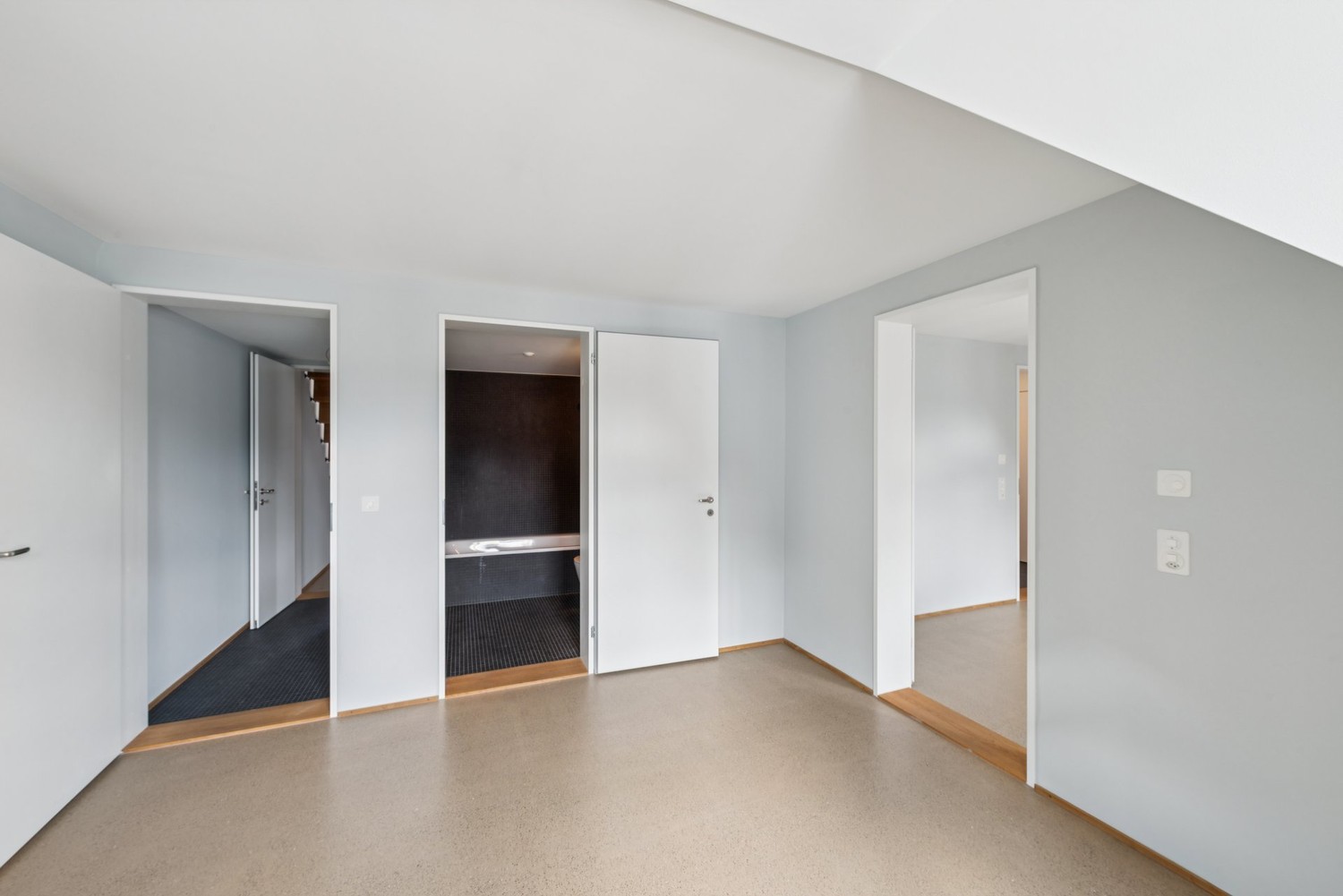 4 ½ rooms duplex, photo 6 of 8