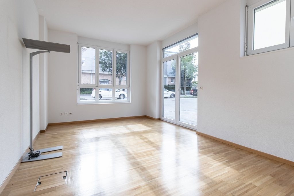 Bureau de 76m²