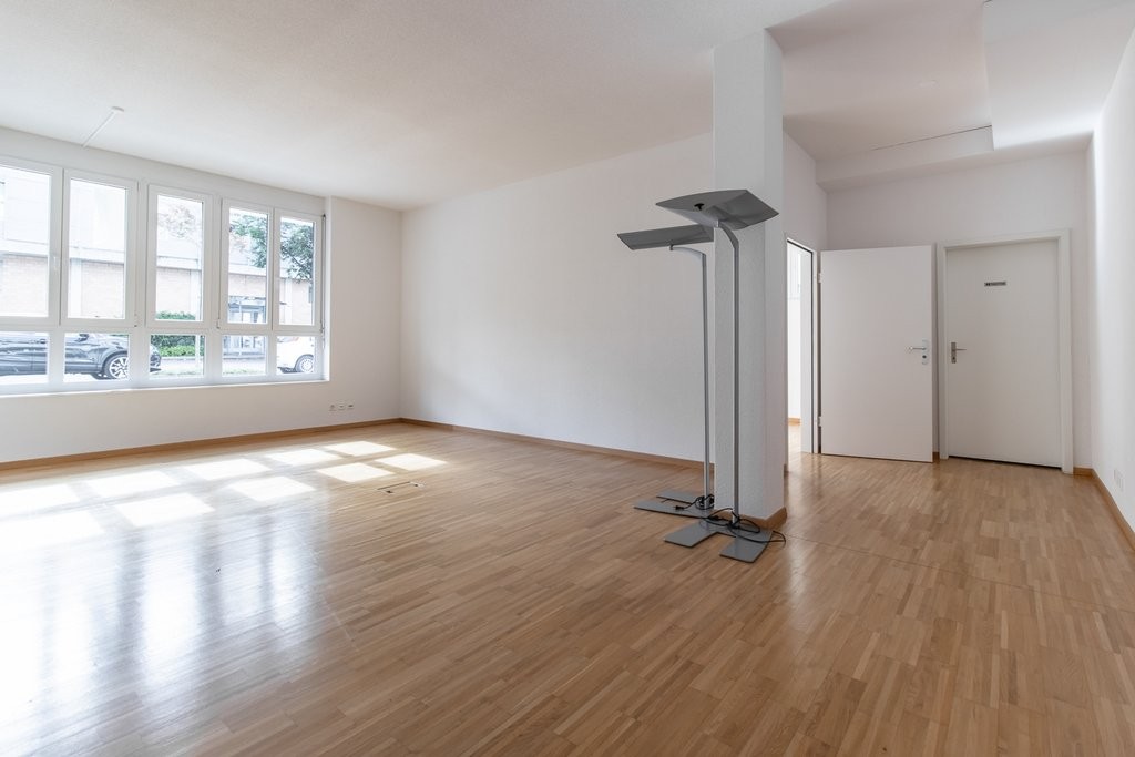 Bureau de 76m²