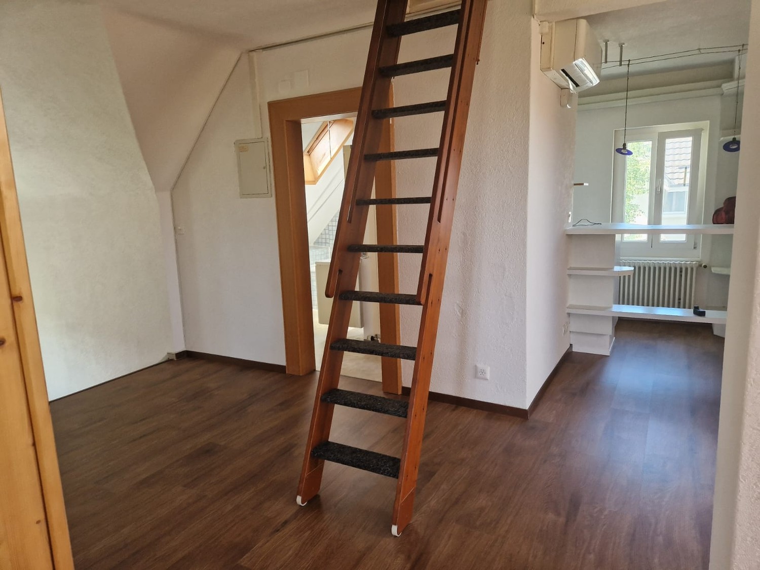 3 rooms apartment, photo 1 of 10