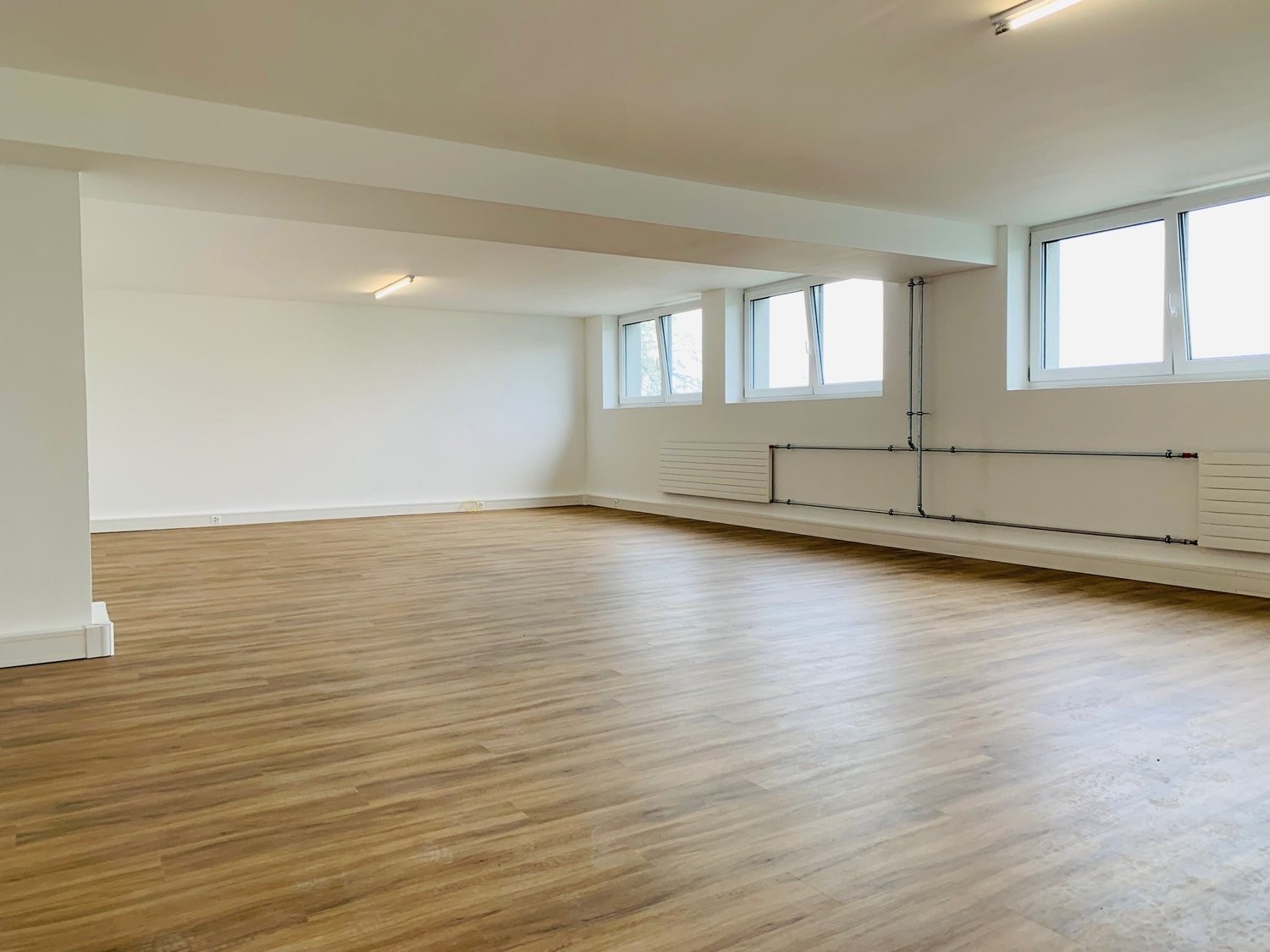 79m² commercial, photo 3 of 10
