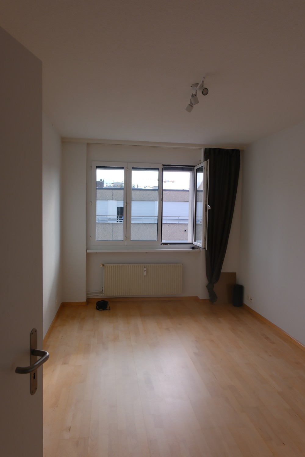 3 rooms apartment, photo 2 of 8