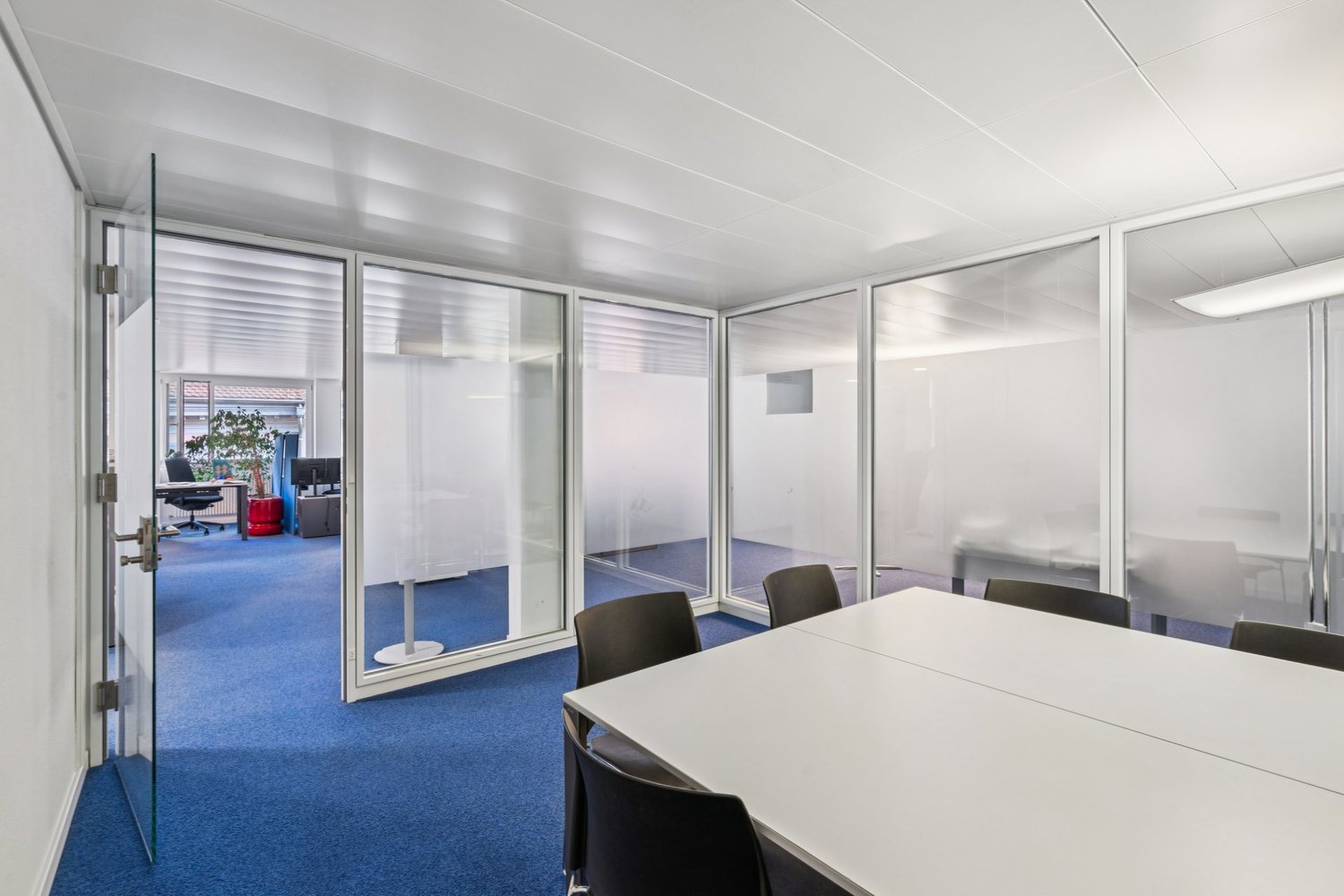 218m² office, photo 6 of 7