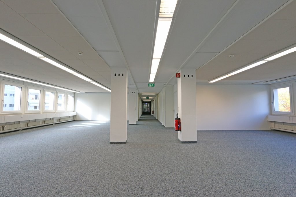 356m² office
