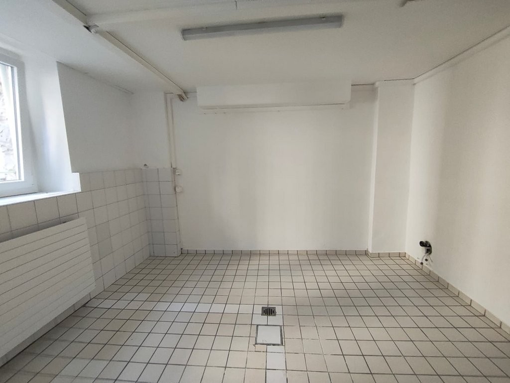 94m² commercial, photo 6 of 7