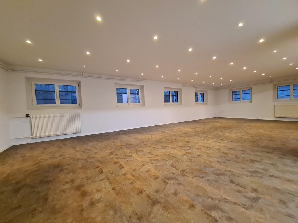 50m² storage room