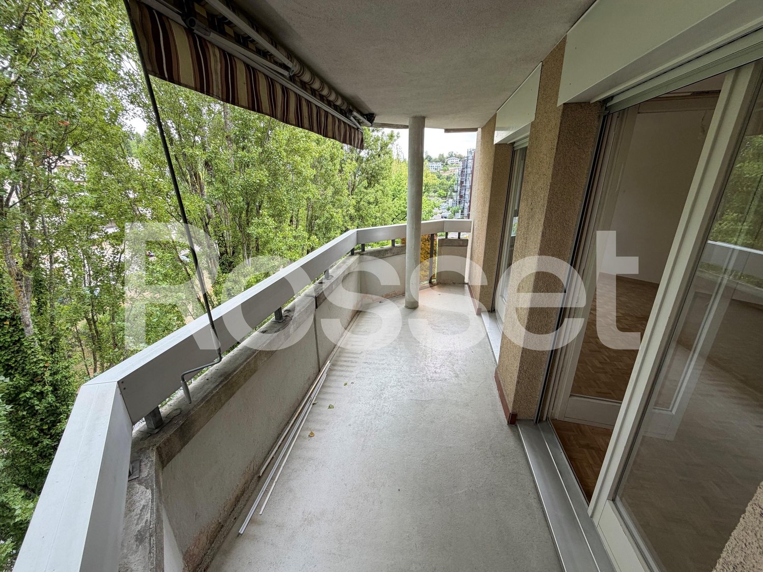 4 rooms apartment, photo 9 of 9